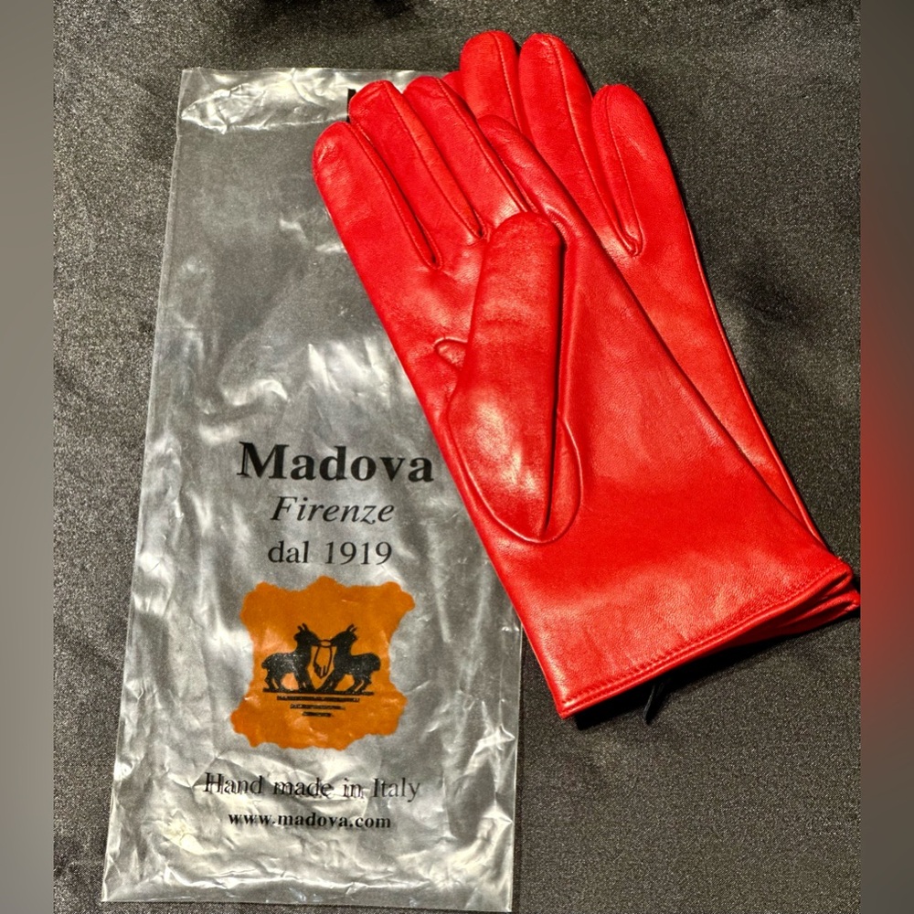 Brand New Madova Red Italian Leather Gloves